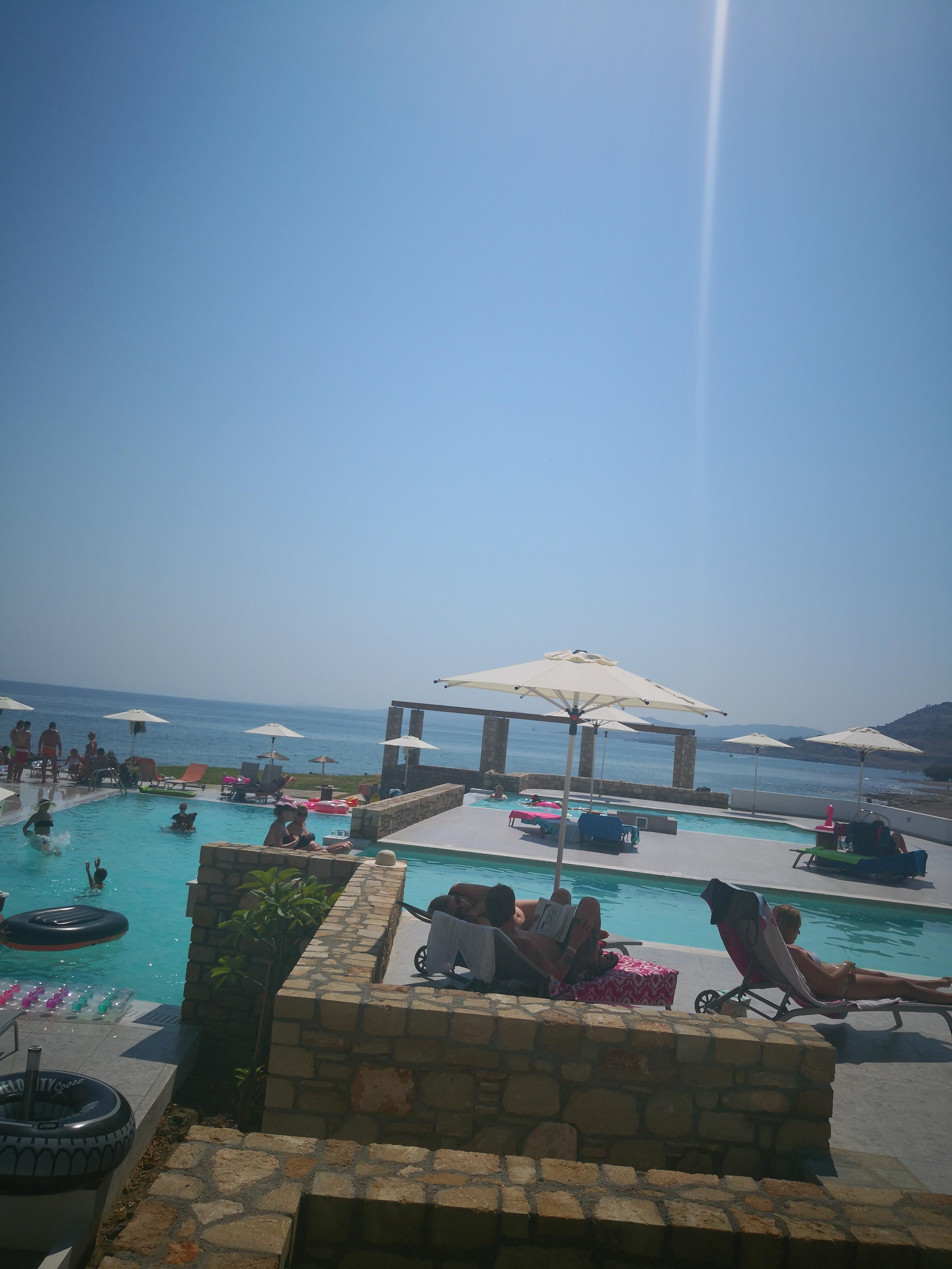 Sunrise Hotel Pefki  외부 사진