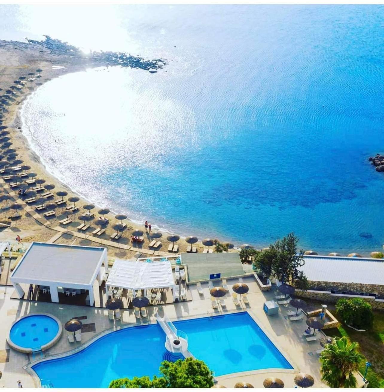Sunrise Hotel Pefki  외부 사진