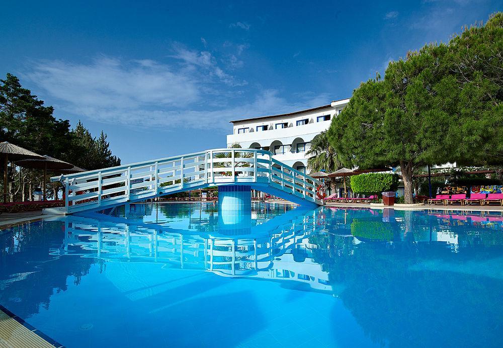 Sunrise Hotel Pefki  외부 사진