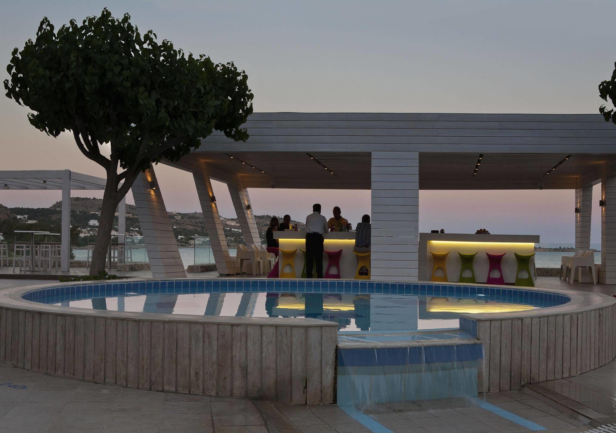 Sunrise Hotel Pefki  외부 사진